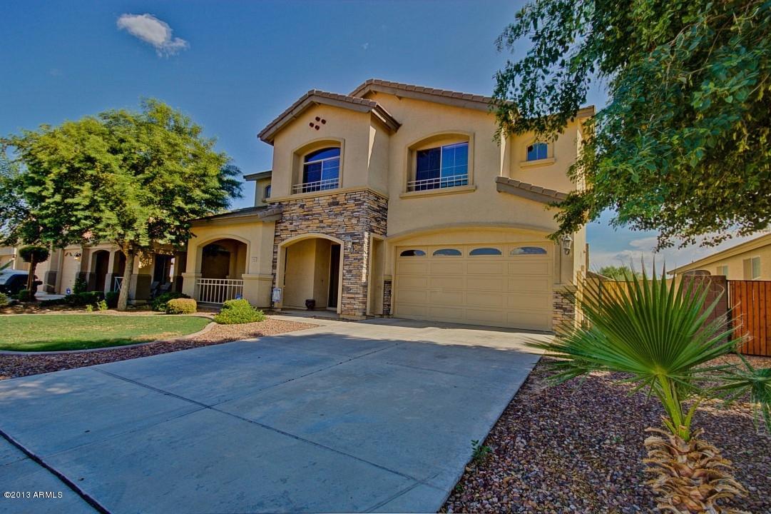 14427 West Redfield Road Surprise, AZ 85379 - Photo 3 of 45 Redfield (3)