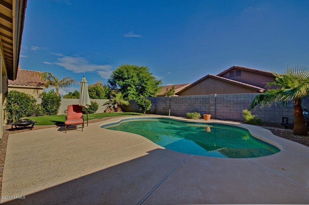 14427 West Redfield Road Surprise, AZ 85379 - Photo 41 of 45 Redfield (41)