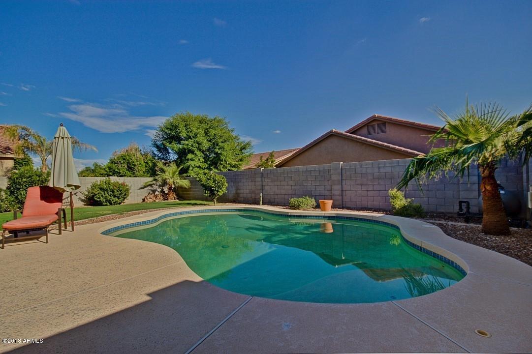 14427 West Redfield Road Surprise, AZ 85379 - Photo 43 of 45 Redfield (43)