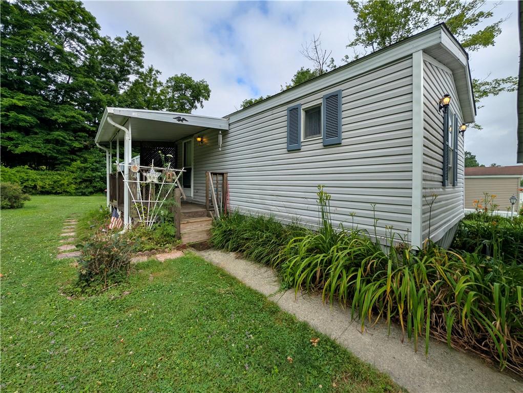 39 Grandview Drive Hadley, PA 16130 - Photo 2 of 20