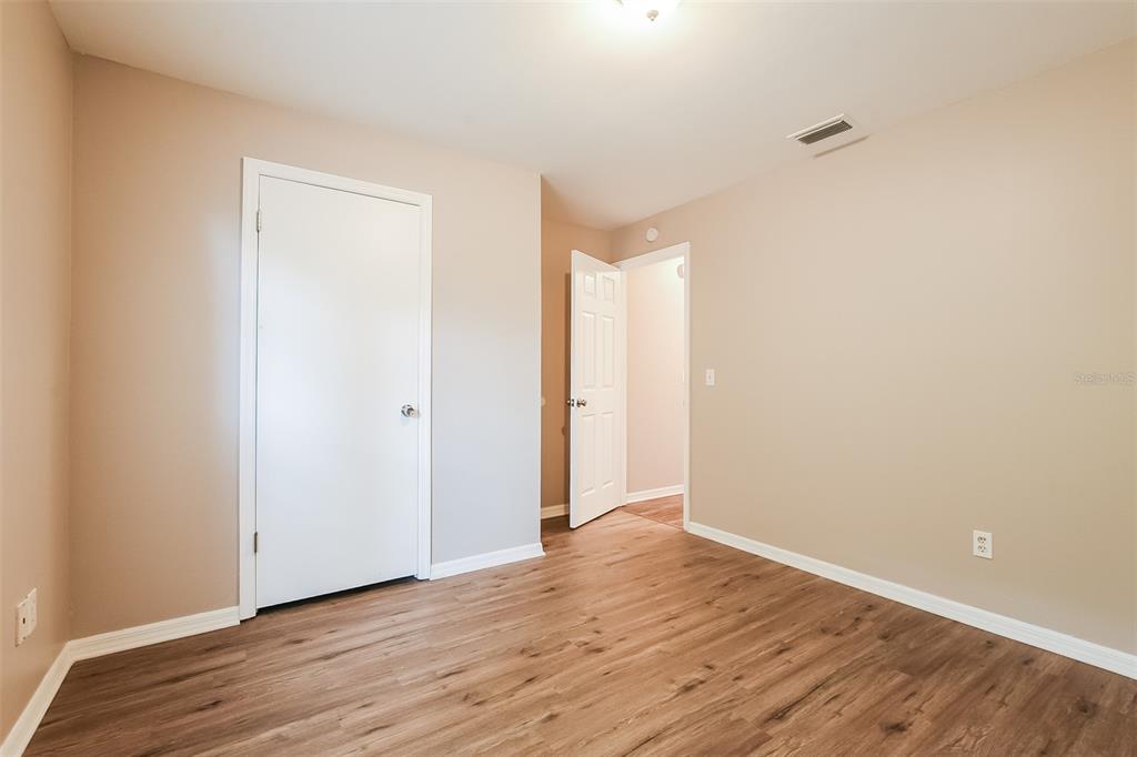 337 Mantis Loop Apopka, FL 32703 - Photo 12 of 16