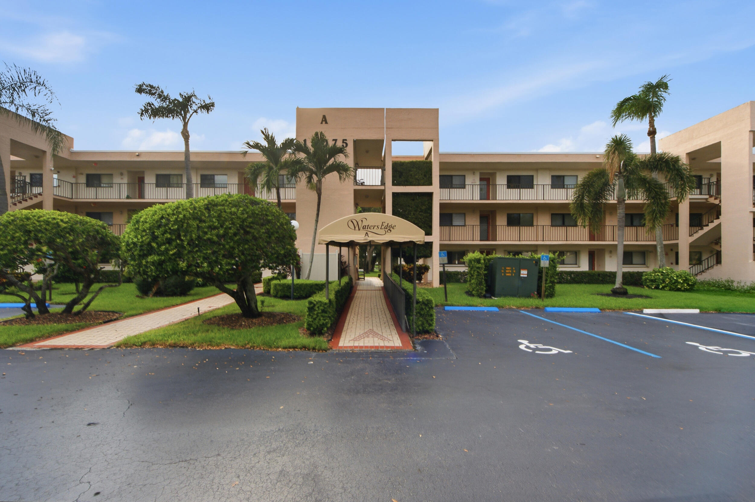 15075 Witney Road, Unit 303 Delray Beach, FL 33484 - Photo 1 of 77 1__d4s1020