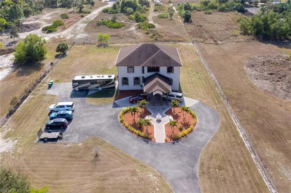 $1,149,999 | 3880 62nd Avenue Northeast, Naples, FL 34120