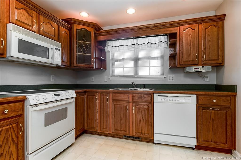 24523 Tom Evans Road Borden, IN 47106 - Photo 11 of 41 Gallery Image 11