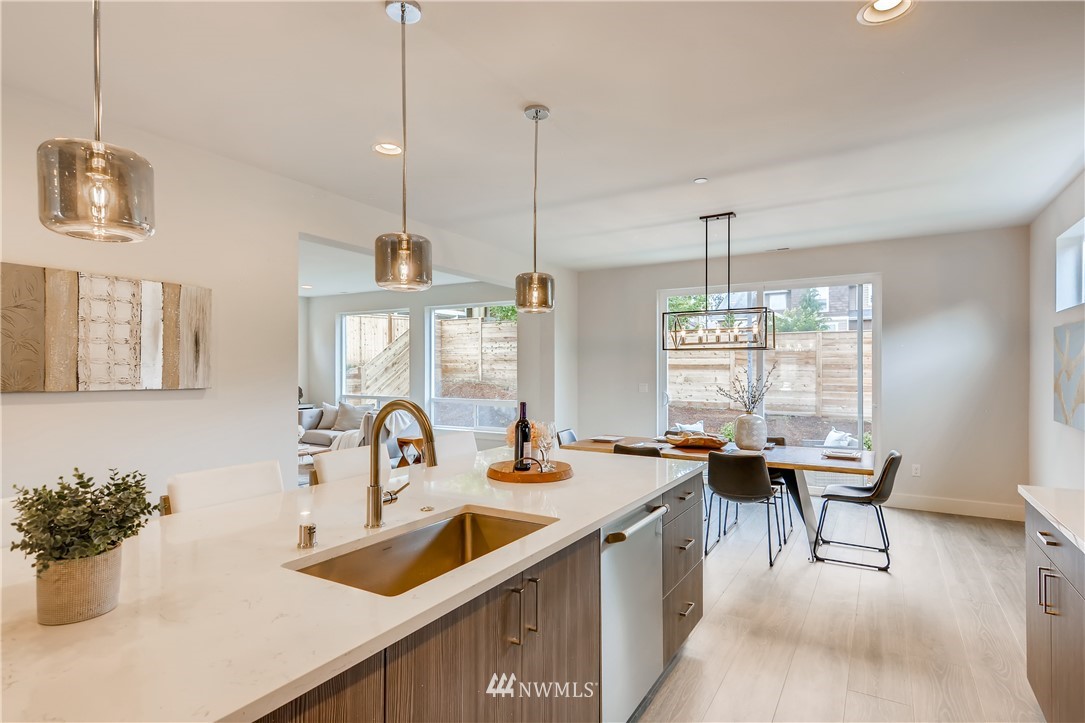 20730 37th Drive Southeast Bothell, WA 98021 - Photo 13 of 30