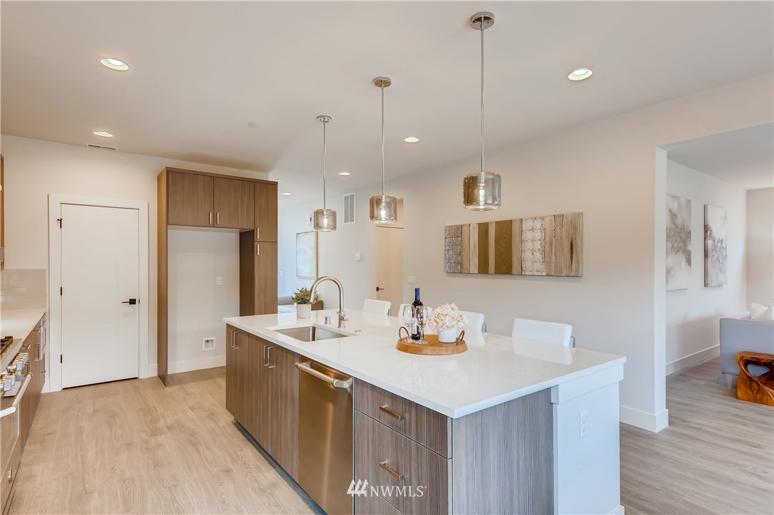 20730 37th Drive Southeast Bothell, WA 98021 - Photo 15 of 30