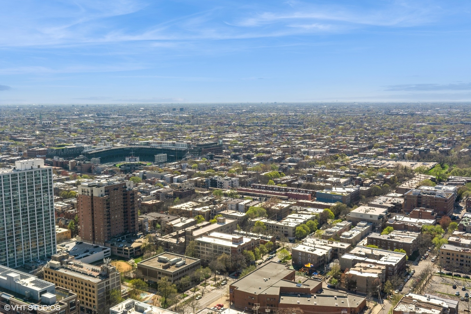 655 West Irving Park Road, Unit 4617 Chicago, IL 60613 - Photo 5 of 33 an aerial view of multiple house