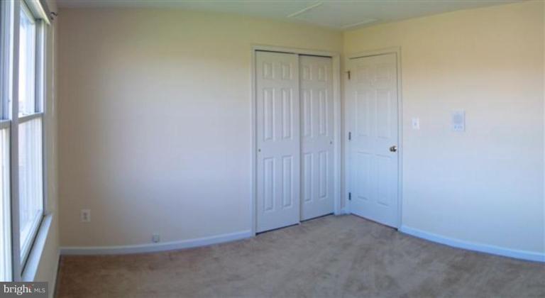 1307 Dasher Lane Reston, VA 20190 - Photo 5 of 29 a view of room