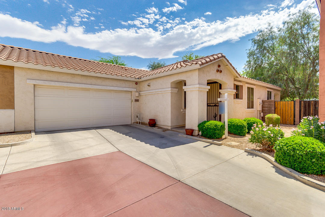 941 East Ranch Road Gilbert, AZ 85296 - Photo 1 of 30 02-Ranch