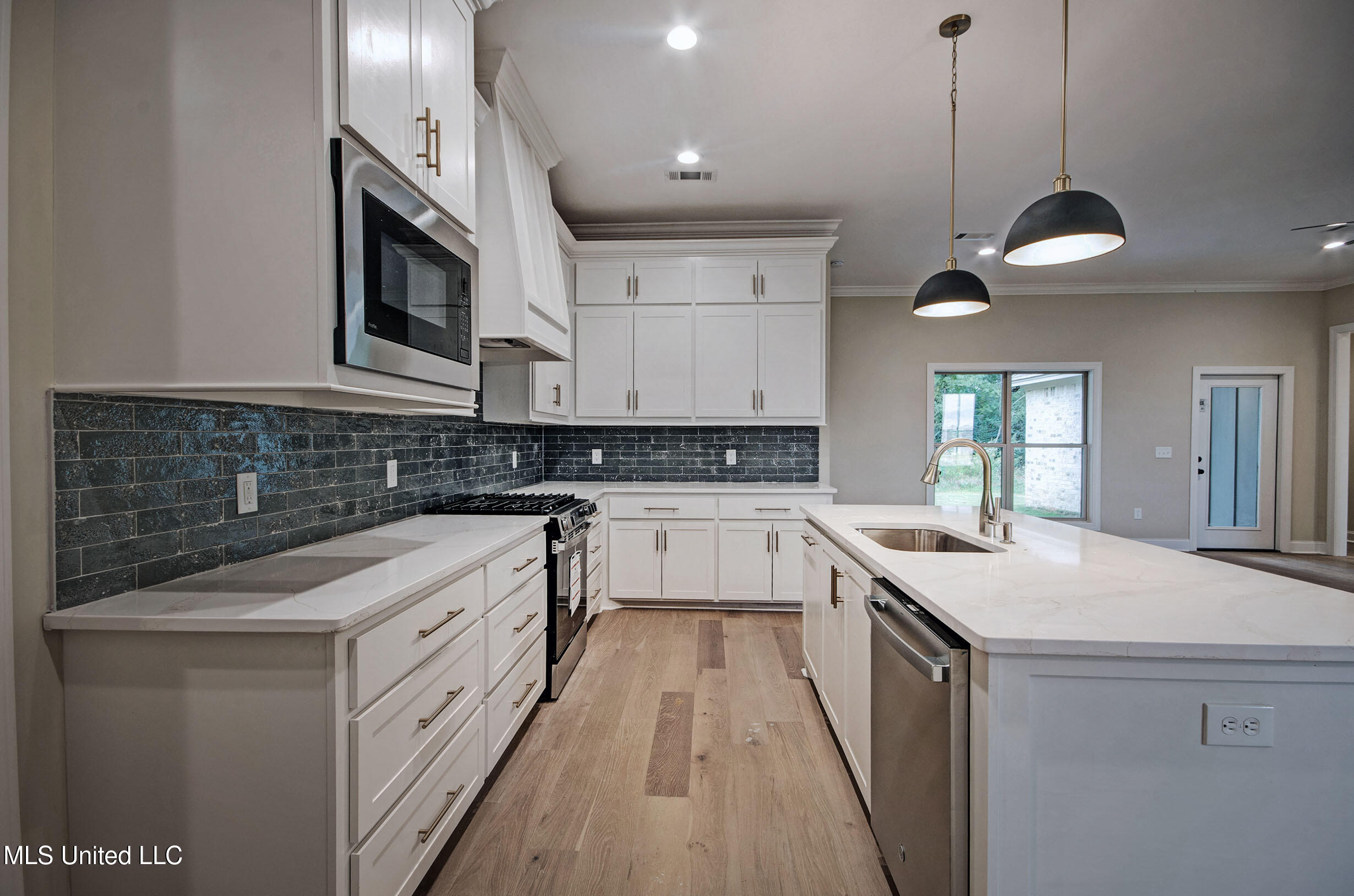 343 Willow Way Canton, MS 39046 - Photo 17 of 32 IMGP5028_29_30