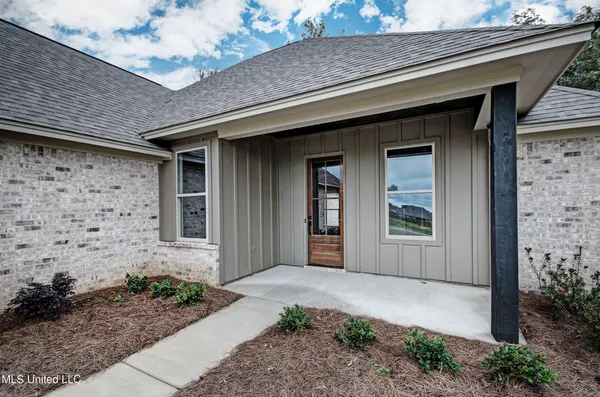 $349,900 | 343 Willow Way, Canton, MS 39046