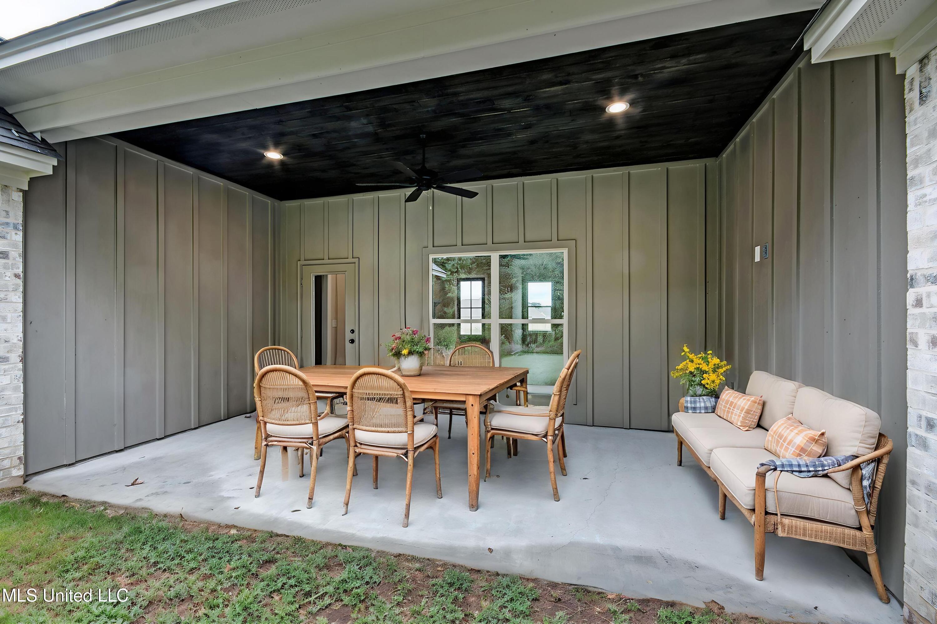 343 Willow Way Canton, MS 39046 - Photo 6 of 32 IMGP5001_2_3 - Outdoor - Farmhouse - 2