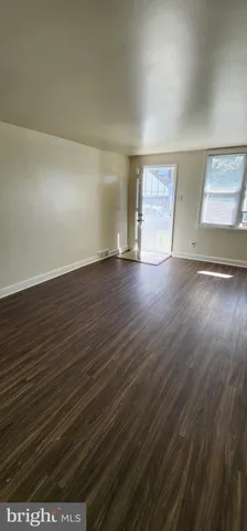 $1,600 | 408 West 21st Street, Chester, PA 19013