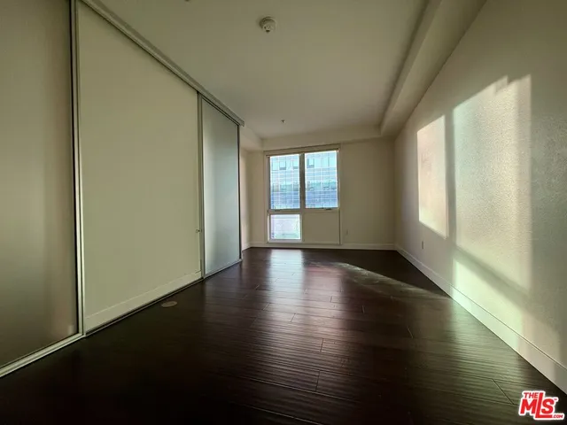 $3,200 | 1234 Wilshire Boulevard, Unit 403, Los Angeles, CA 90017