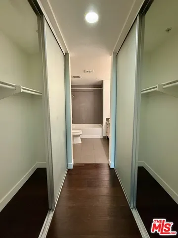 $3,200 | 1234 Wilshire Boulevard, Unit 403, Los Angeles, CA 90017