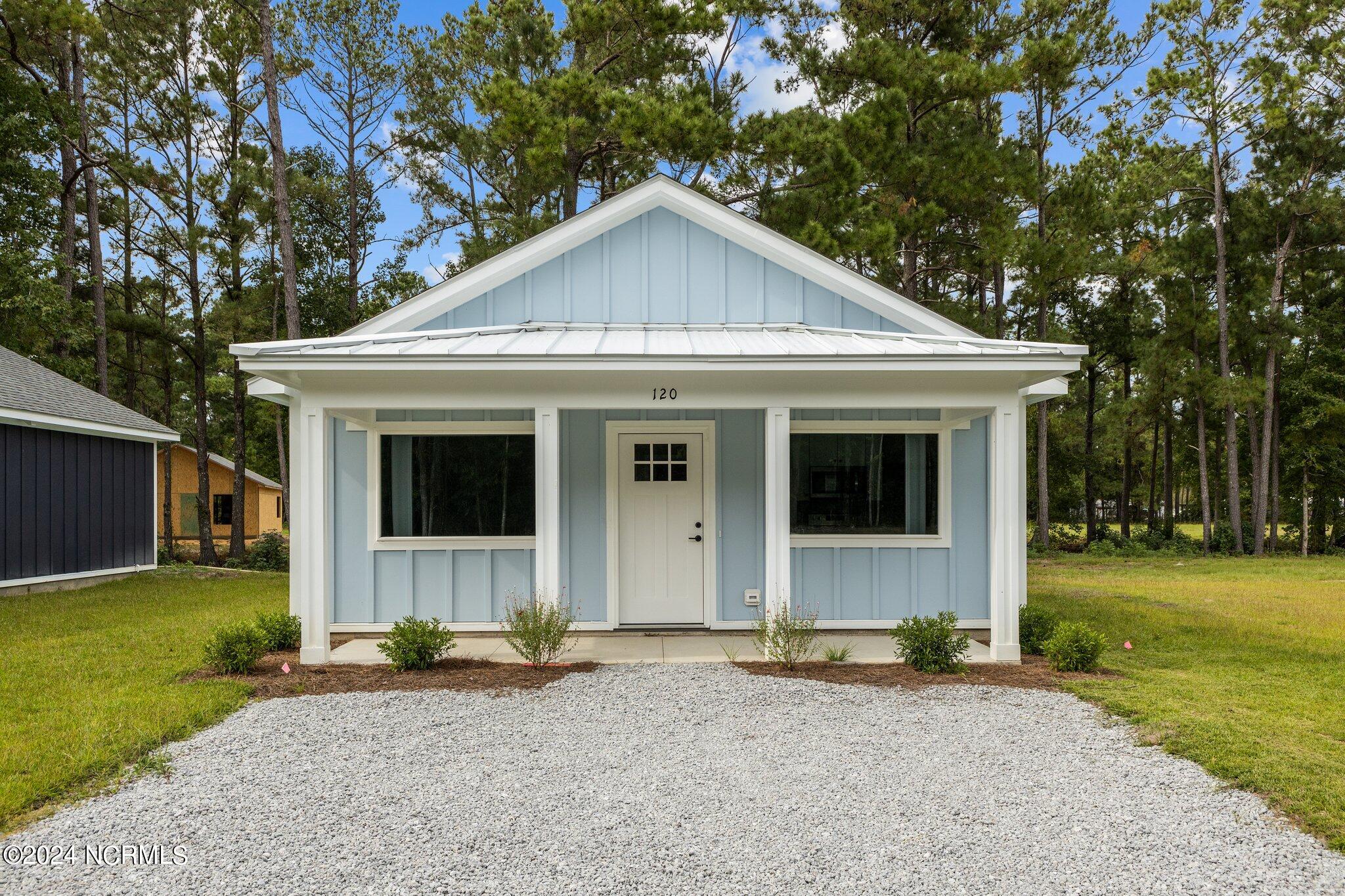 151 Long Pond Loop Swansboro, NC 28584 - Photo 40 of 56 Photos of similar home