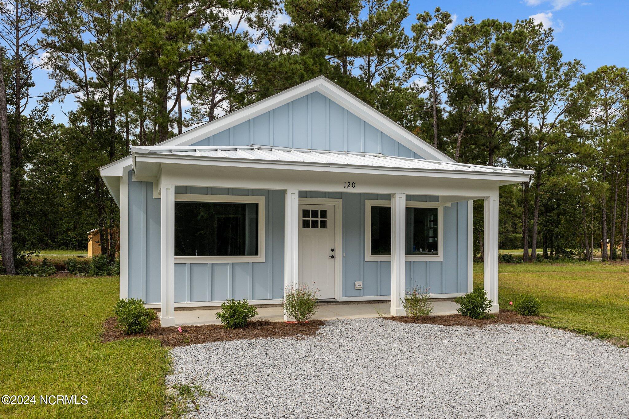 151 Long Pond Loop Swansboro, NC 28584 - Photo 45 of 56 Photo of similar home