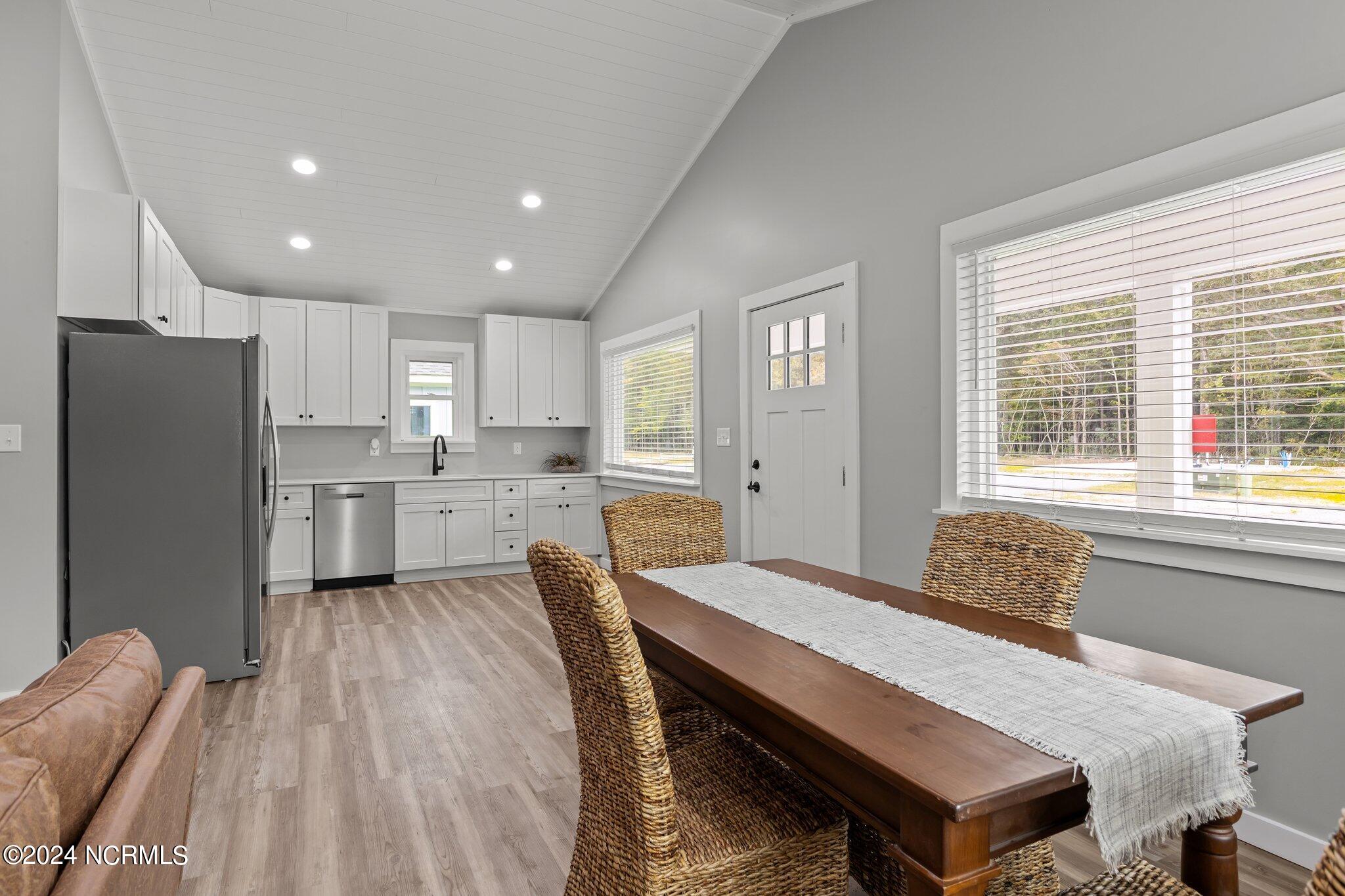 151 Long Pond Loop Swansboro, NC 28584 - Photo 9 of 56 Photo of similar home