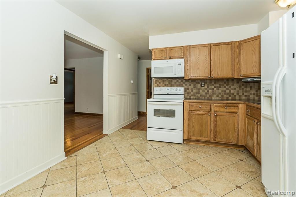 1800 Gravel Ridge Drive Rochester Hills, MI 48307 - Photo 6 of 22