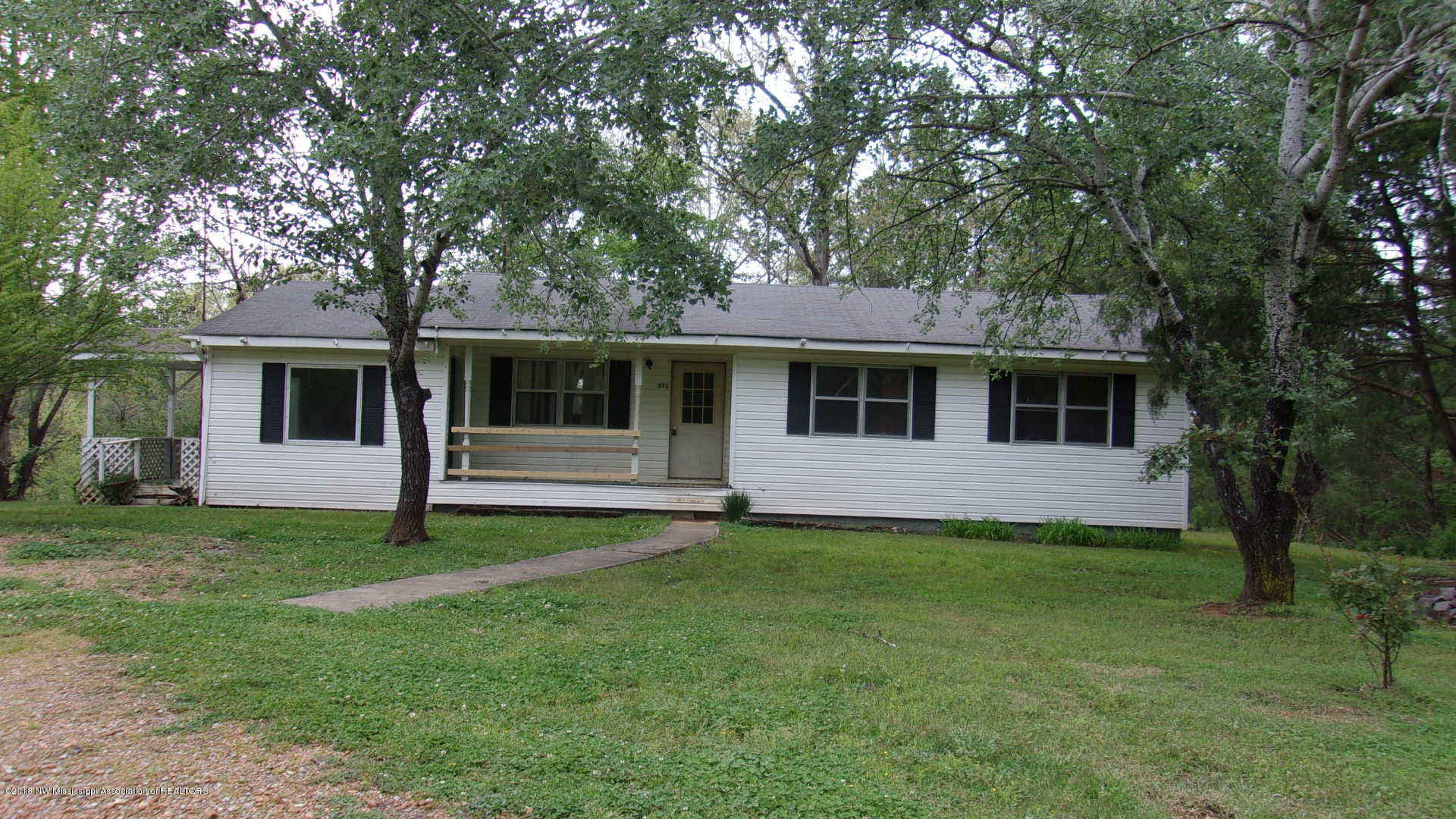 271 Lane Road Potts Camp, MS 38659 - Photo 1 of 14 KODAK Digital Still Camera