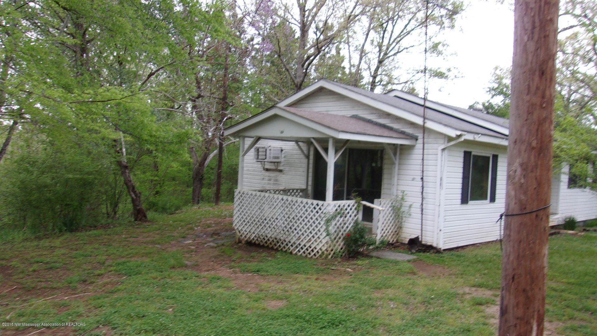 271 Lane Road Potts Camp, MS 38659 - Photo 3 of 14 KODAK Digital Still Camera