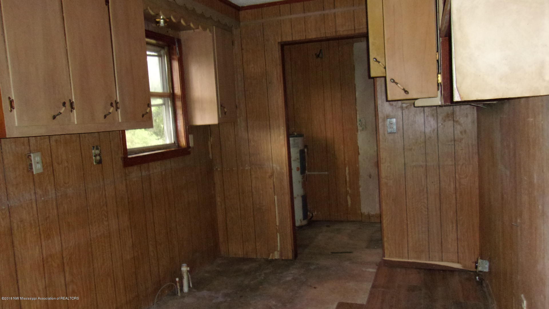 271 Lane Road Potts Camp, MS 38659 - Photo 7 of 14 KODAK Digital Still Camera