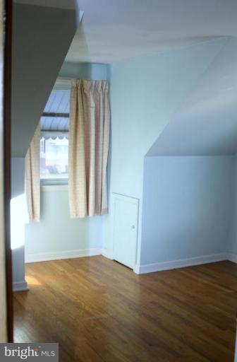 5502 Park Road Brooklyn, MD 21225 - Photo 8 of 8 Roughly 12 x 10 with hardwood flooring