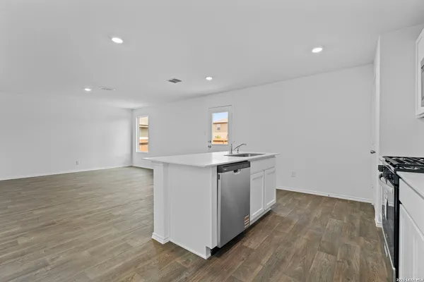 $285,000 | 12611 Desert Fox, Converse, TX 78109