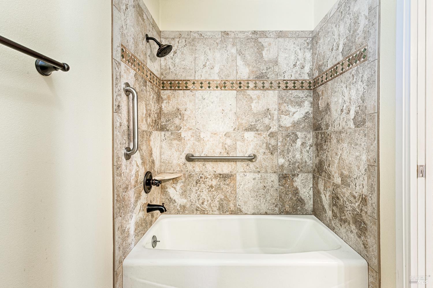 8902 Oak Trail Drive Santa Rosa, CA 95409 - Photo 25 of 35