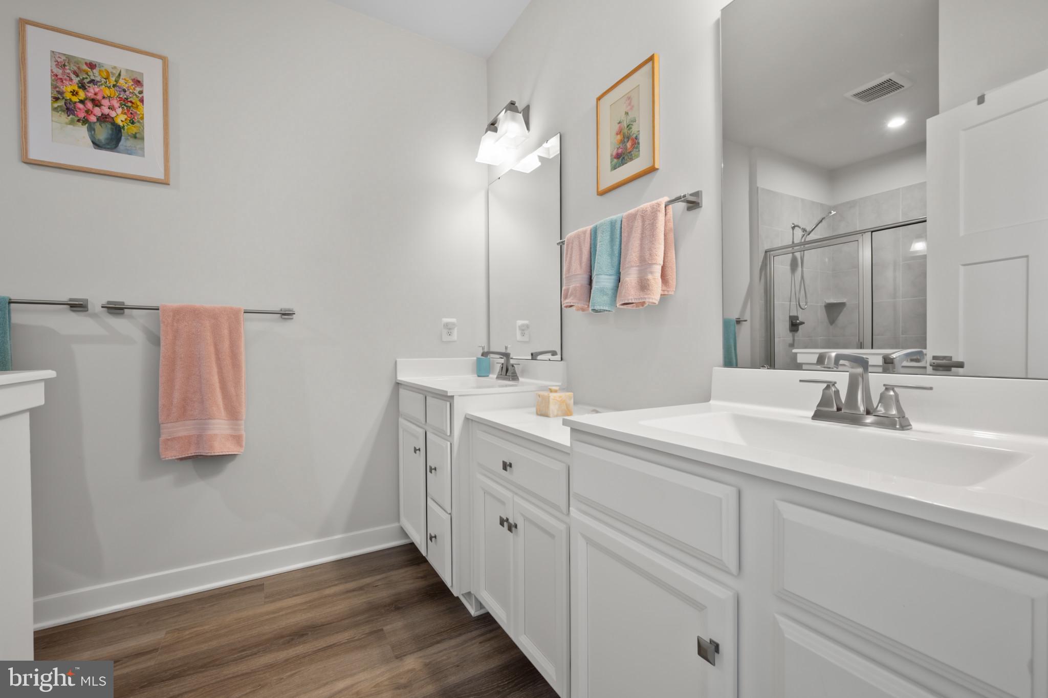 7304 Isabella Road Laurel, MD 20723 - Photo 26 of 44 Primary Bath