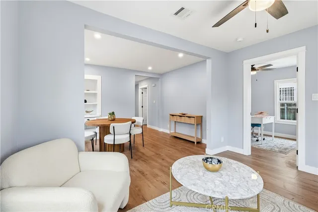 $672,222 | 401 East 61st Street, Los Angeles, CA 90003