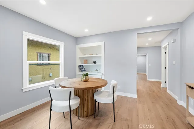 $672,222 | 401 East 61st Street, Los Angeles, CA 90003