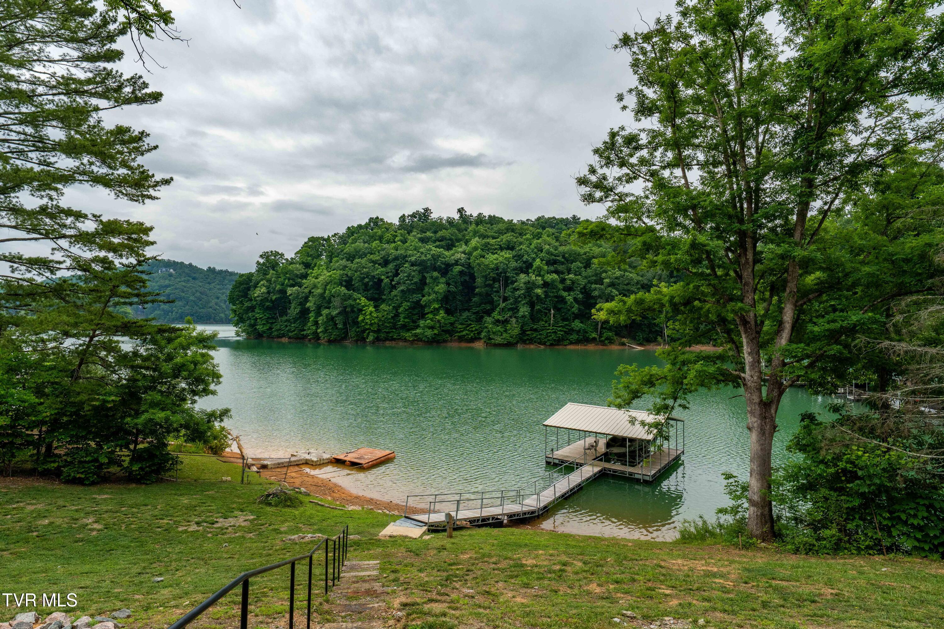 175 Lakeside Drive Butler, TN 37640 - Photo 95 of 102 175 Lakeside Dr (61 of 117)