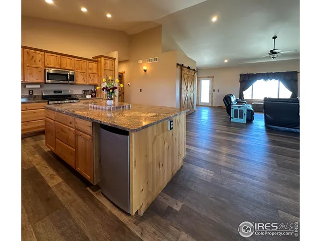 $1,200,000 | 23760 County Road 70, Greeley, CO 80631