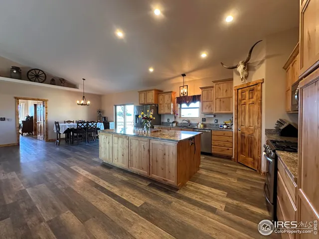 $1,200,000 | 23760 County Road 70, Greeley, CO 80631