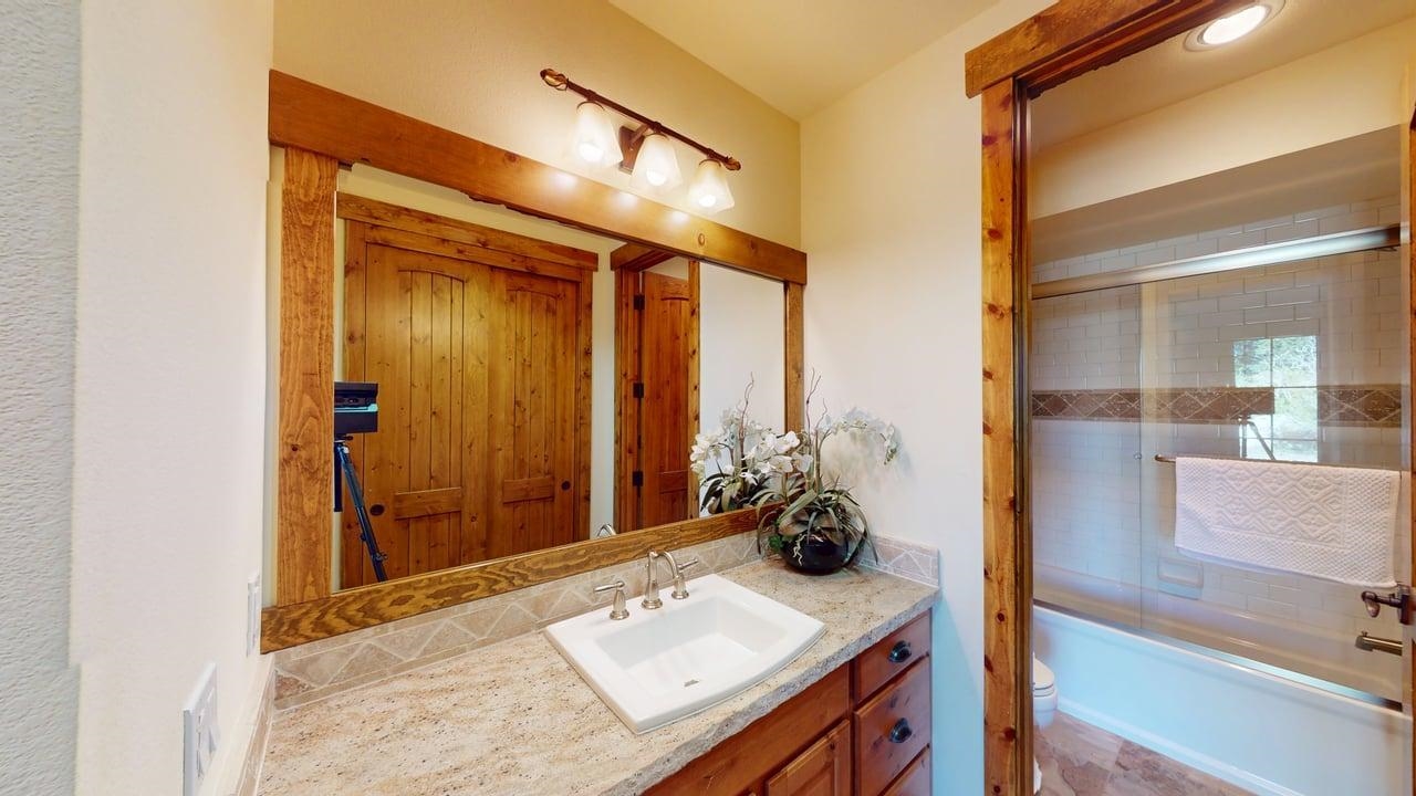 1310 Timber Creek Road, Unit 1310 Mammoth Lakes, CA 93546 - Photo 46 of 56