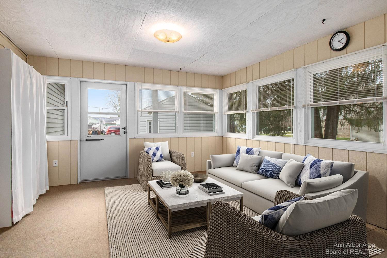 1125 Sarah Pinckney, MI 48169 - Photo 2 of 32 Photo 2