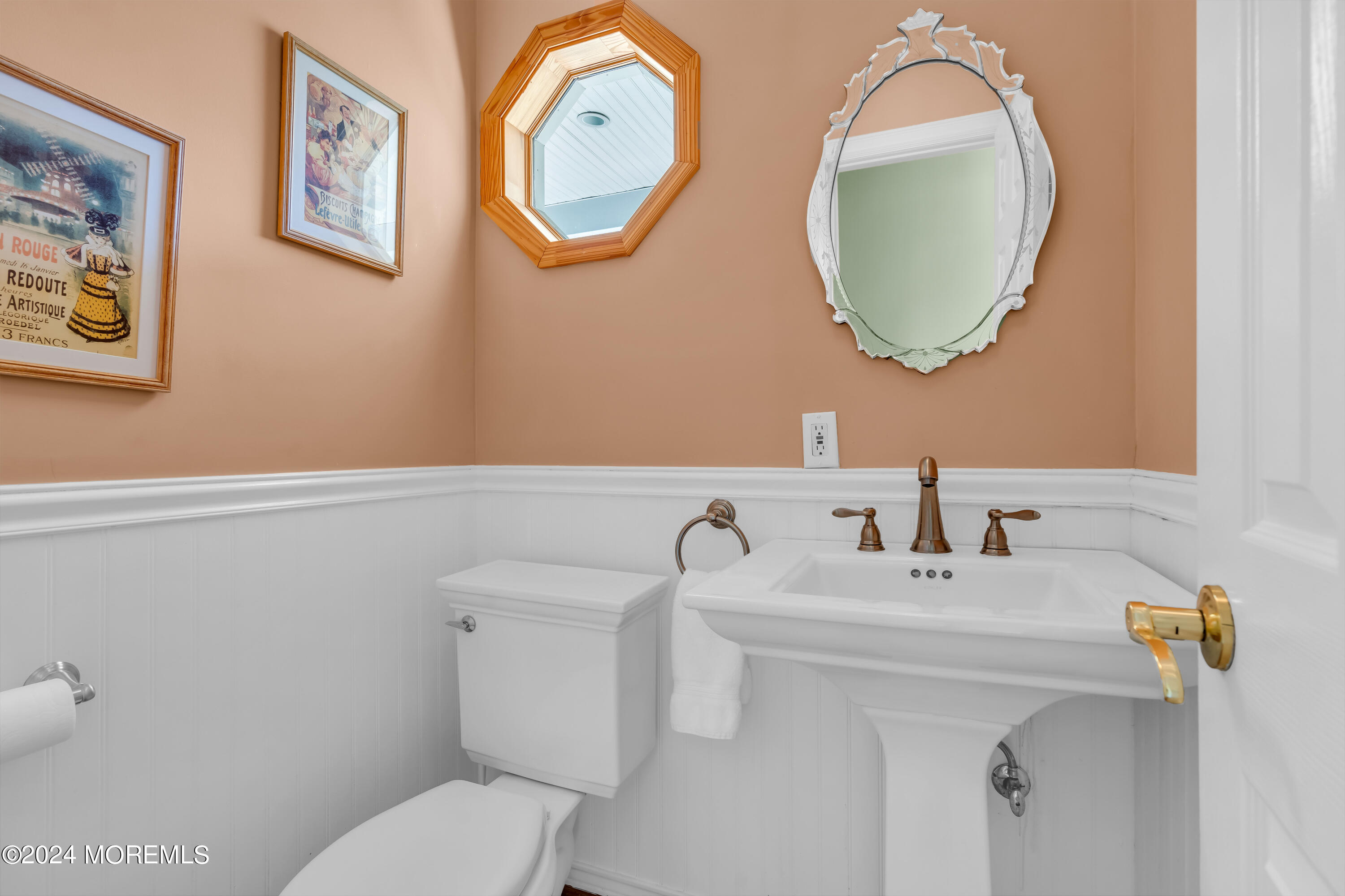 35 Buttonwood Road Middletown, NJ 07748 - Photo 24 of 56 dsc06023