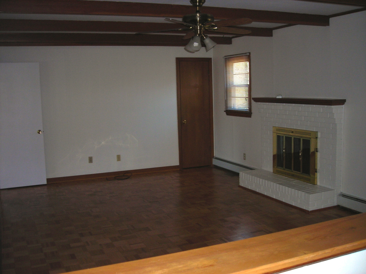 1916 Walmann Road Southwest Roanoke, VA 24018 - Photo 6 of 25 DSCN1384 (2)
