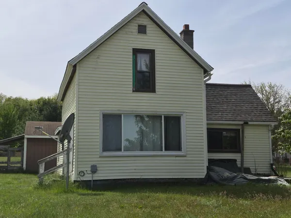 $169,900 | 17125 Tyrone Avenue, Kent City, MI 49330