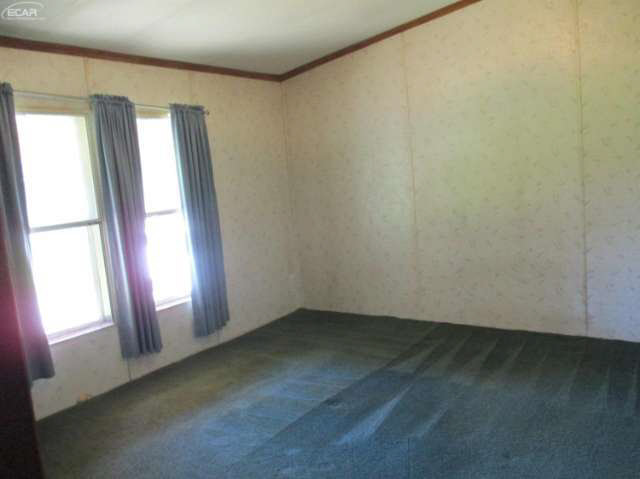 11398 Silver Lake Road Byron, MI 48418 - Photo 8 of 24 21219965-7.JPG