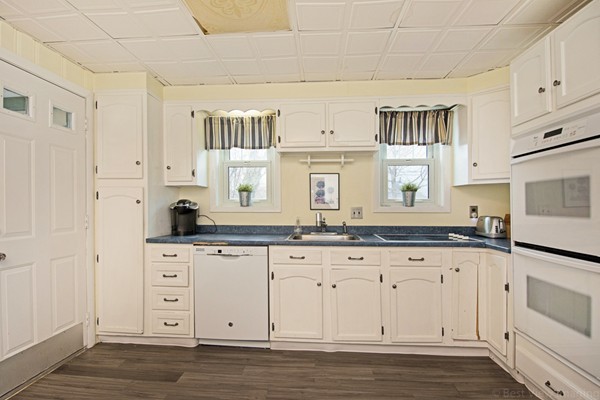 10 Inwood Road Worcester, MA 01606 - Photo 5 of 28 Gallery Image 5