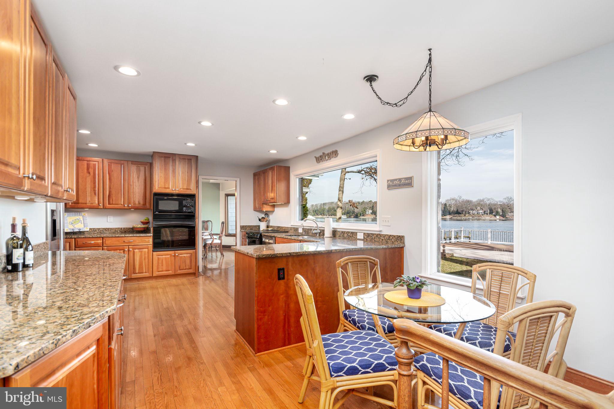 495 Maple Road Severna Park, MD 21146 - Photo 19 of 49 Kitchen