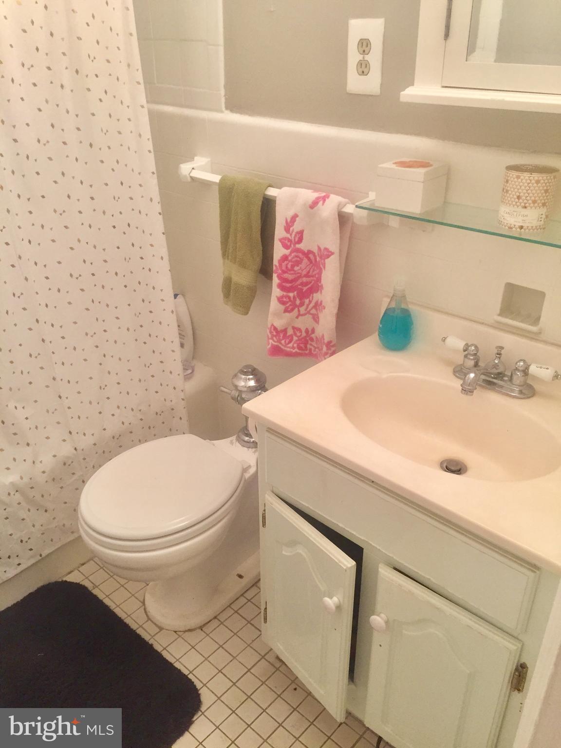 2031 Locust Street, Unit 804 Philadelphia, PA 19103 - Photo 7 of 15