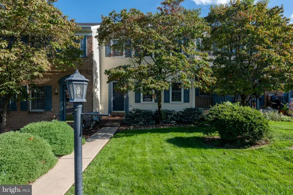 $249,900 | 130 Robin Hill Circle, York, PA 17404