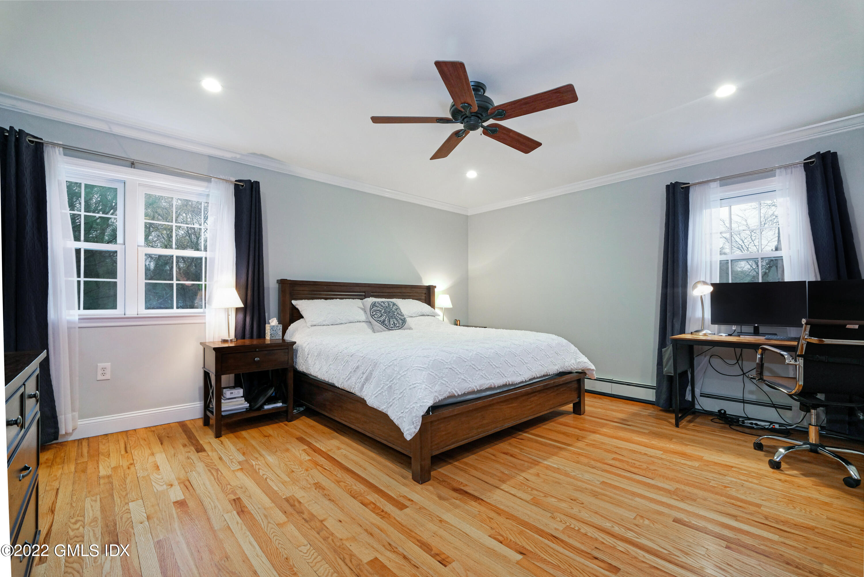 25 Griffith Road Riverside, CT 06878 - Photo 19 of 37 25 Griffith Rd Greenwich, CT (19 of 35)