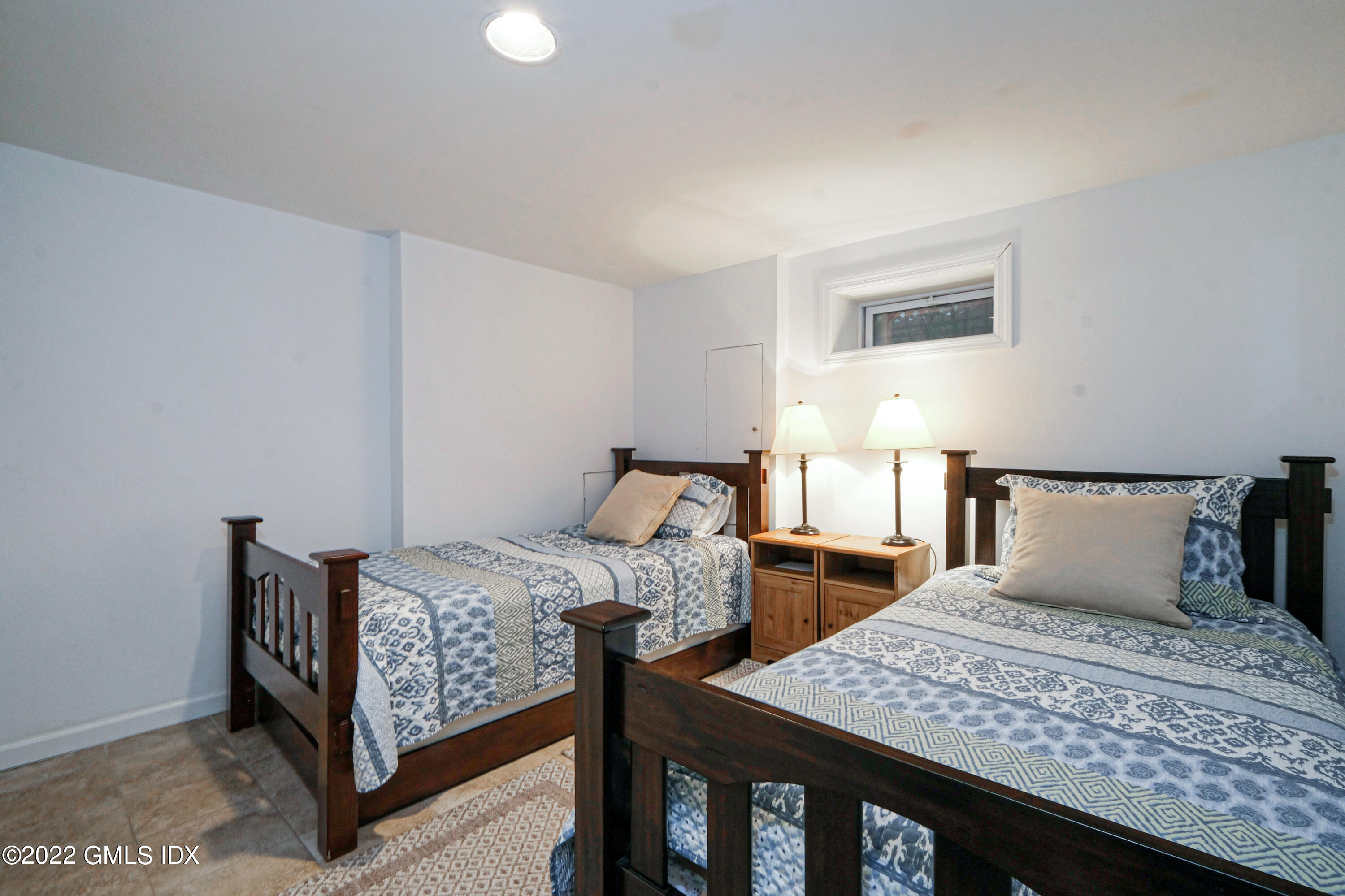 25 Griffith Road Riverside, CT 06878 - Photo 27 of 37 25 Griffith Rd Greenwich, CT (26 of 35)