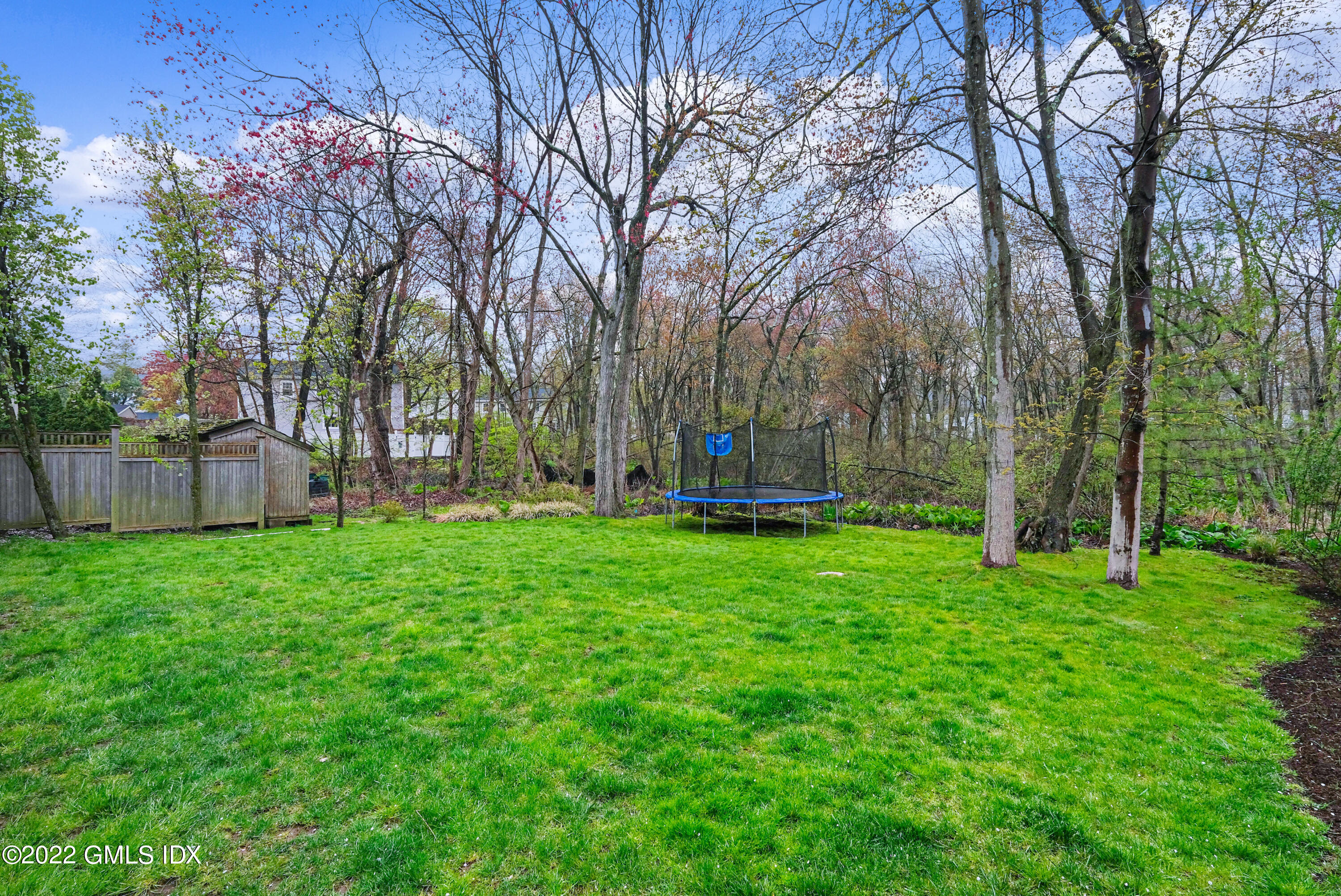 25 Griffith Road Riverside, CT 06878 - Photo 33 of 37 25 Griffith Rd Greenwich, CT (35 of 35)