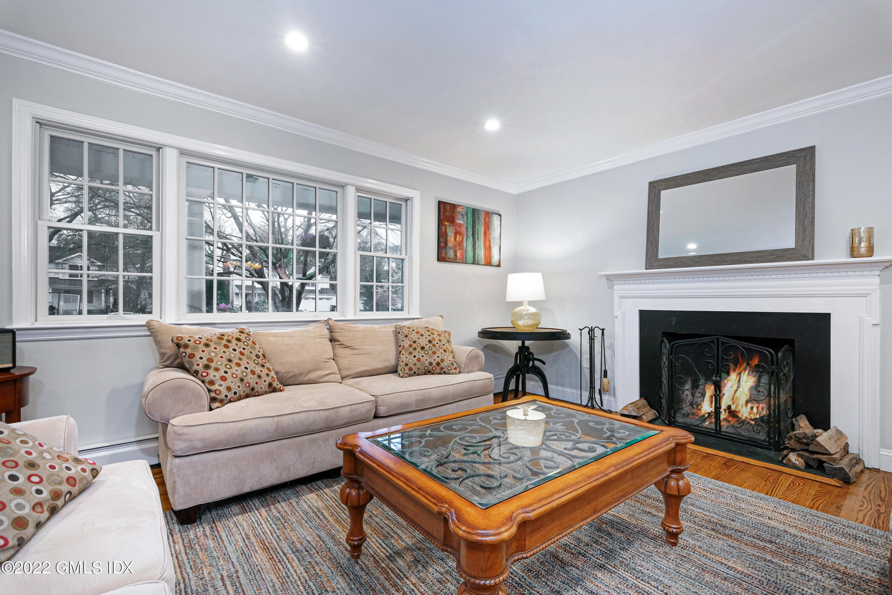 25 Griffith Road Riverside, CT 06878 - Photo 5 of 37 25 Griffith Rd Greenwich, CT (06 of 35)