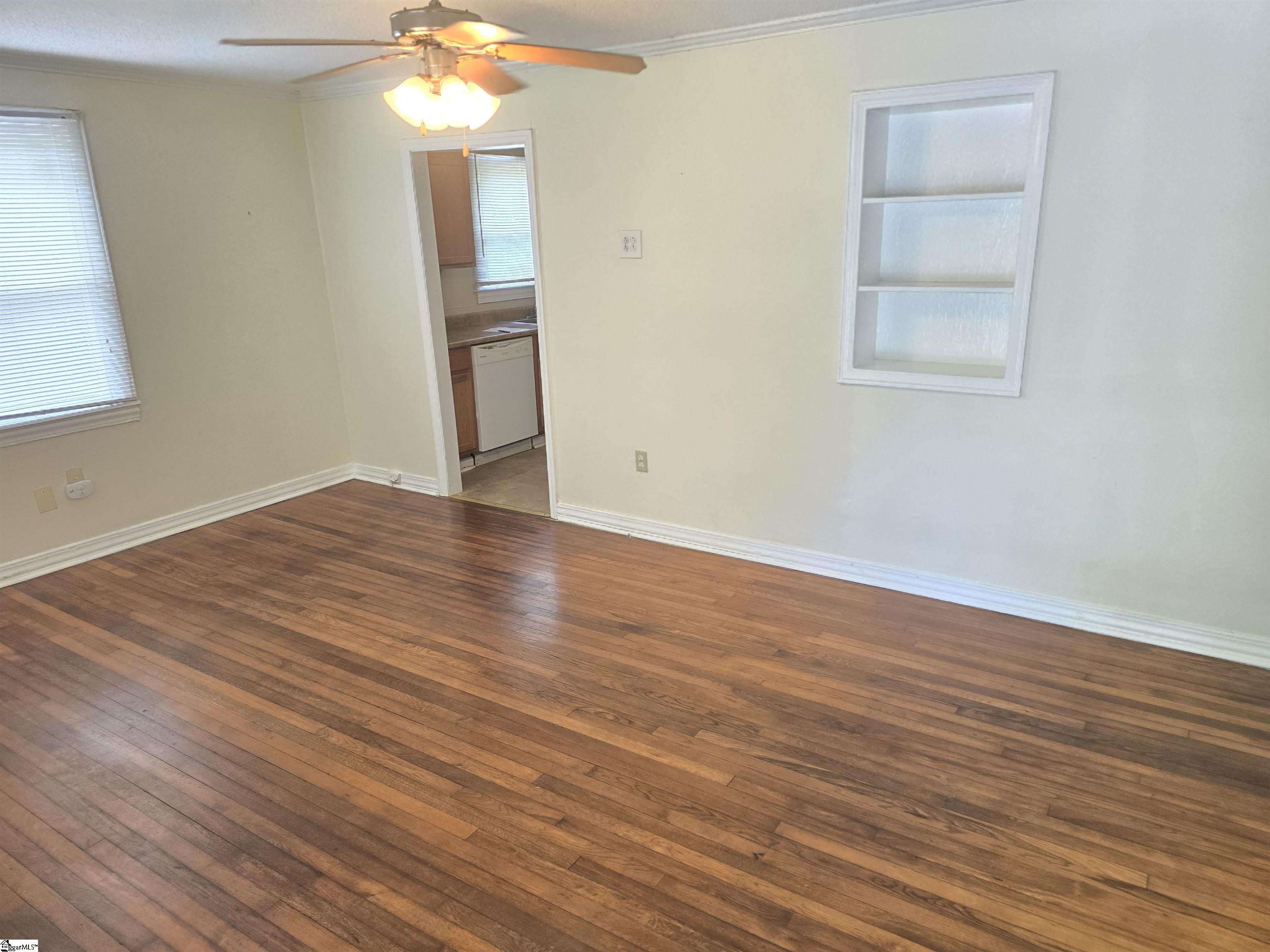216 Keith Drive Greenville, SC 29607 - Photo 2 of 16